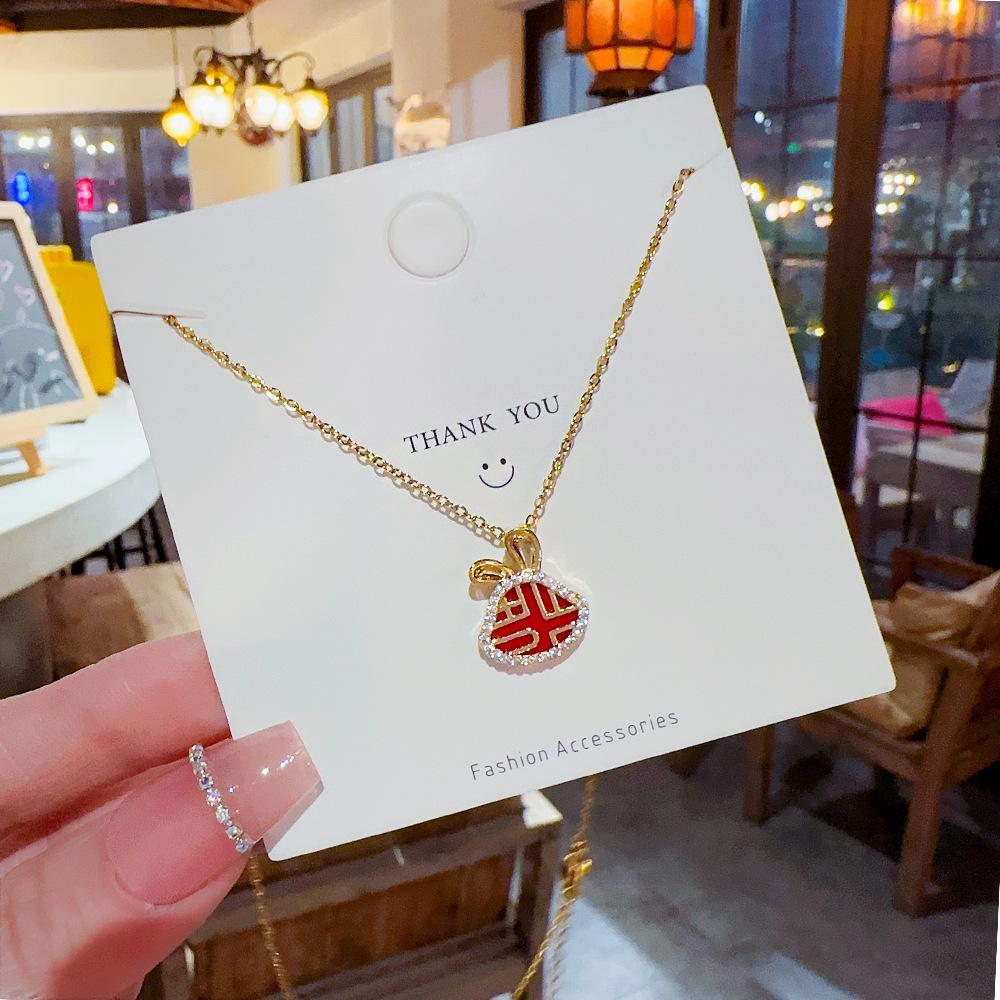 

2025 High-End Titanium Steel Rabbit Pendant Necklace for Women