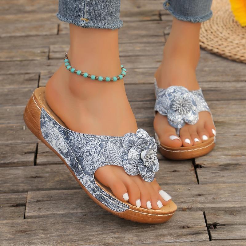 Fashion Women Wedges Slippers Summer New Pinch Toe Sandals Designer Slipper Fashion Thick-sole Flip Flops Casual Platform Sandals Slides