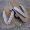 Kiso Nezuko Geta: Men's Two-toothed Sandals with Beige Stripes, Continuing 300 Years of Tradition, Made in Japan