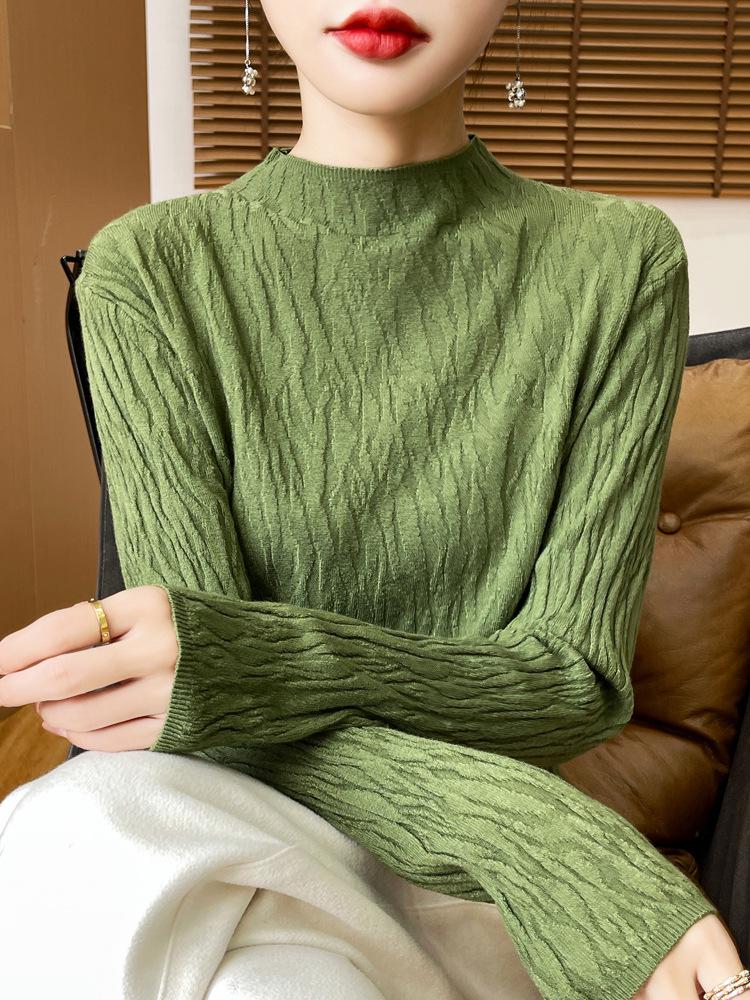 Niche Bark Texture Half-High Collar Sweater: Autumn/Winter Long Sleeve Temperament Knitwear for Women