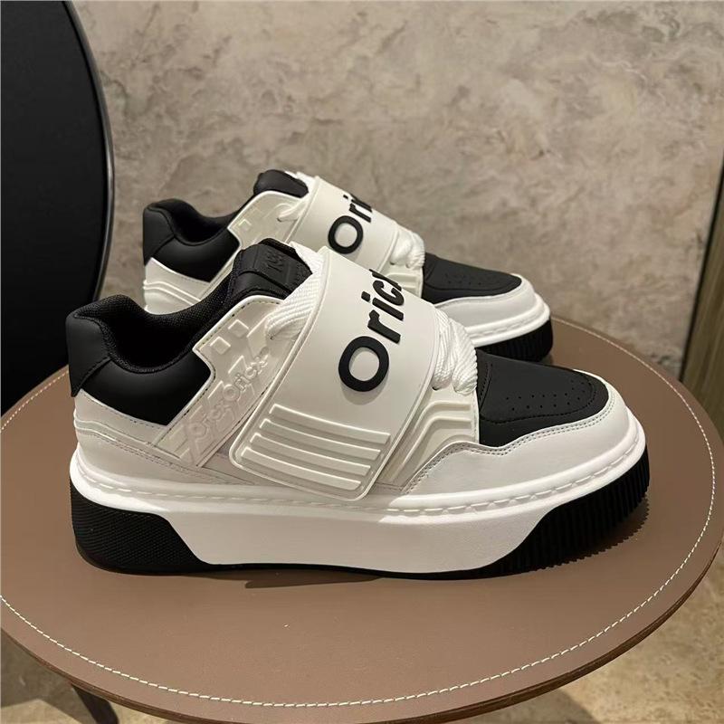 

New niche original casual board shoes platform Velcro bread shoes qs 43