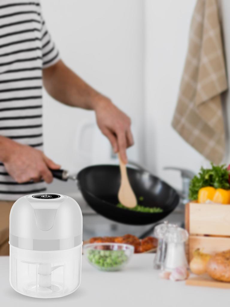 1PC USB Charging Meat Grinder 1200mAh Electric Mini Garlic and Vegetable Chopper 250ml Three-Blade Head & 100ml Two-Blade Head