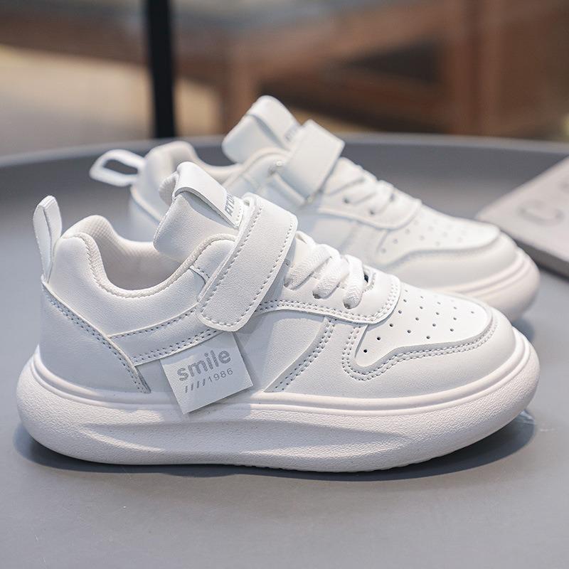 Scarpe sportive per bambine Primavera Nuove scarpe per bambini Scarpe da tavola per ragazzi Scarpe per bambini grandi Scarpe leggere piccole bianche Primavera e autunno basse