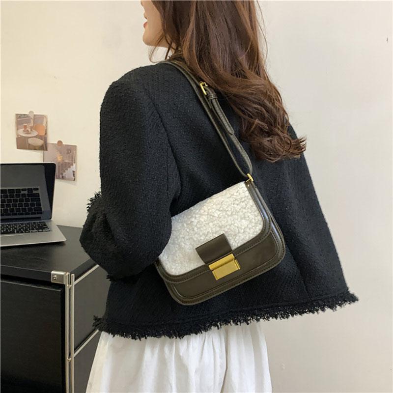High-End Texture Women's Underarm Shoulder Bag Fashion Lamb Wool Splice Design New Crossbody Bag Retro All-Matching Commuter Bag