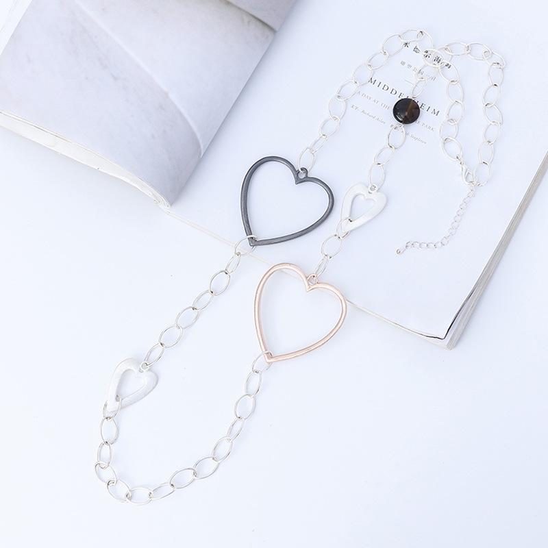 Women'S Sweater Chain Fashion Exaggerated Versatile Peach Heart Metal Brushed Long Necklace