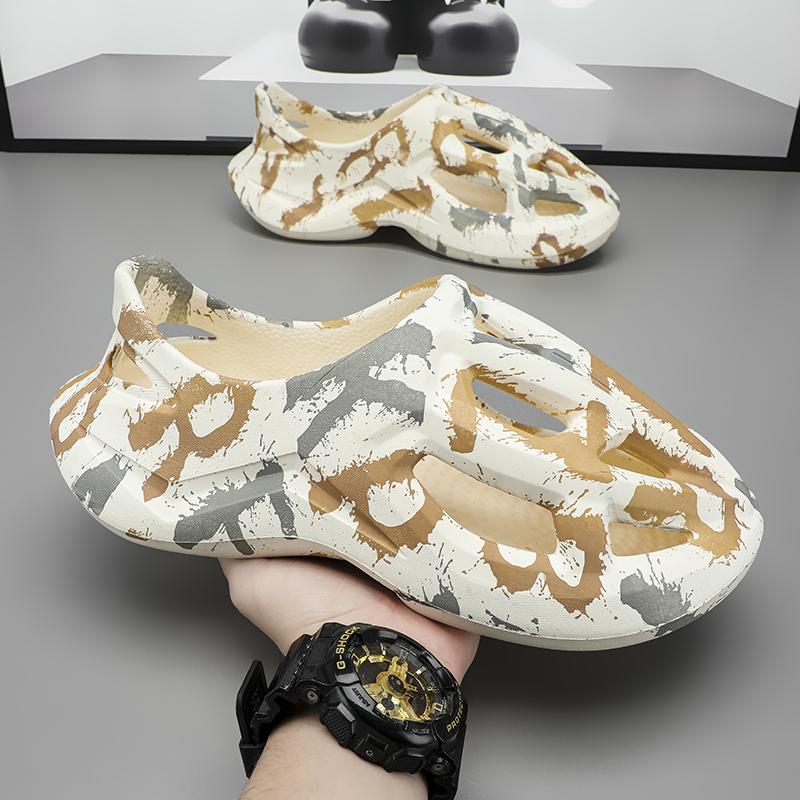 Unisex Beach Sandals EVA Women Men Hollow Garden Shoes Tie-dyed Designer Hole Slippers Sneakers Water Shoes Slip On Foam Runner