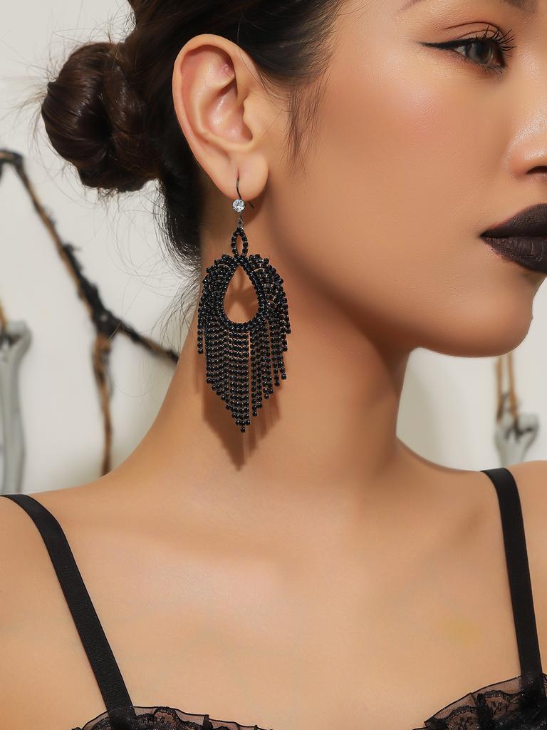 Stylish black electrophoresis long fringed earrings