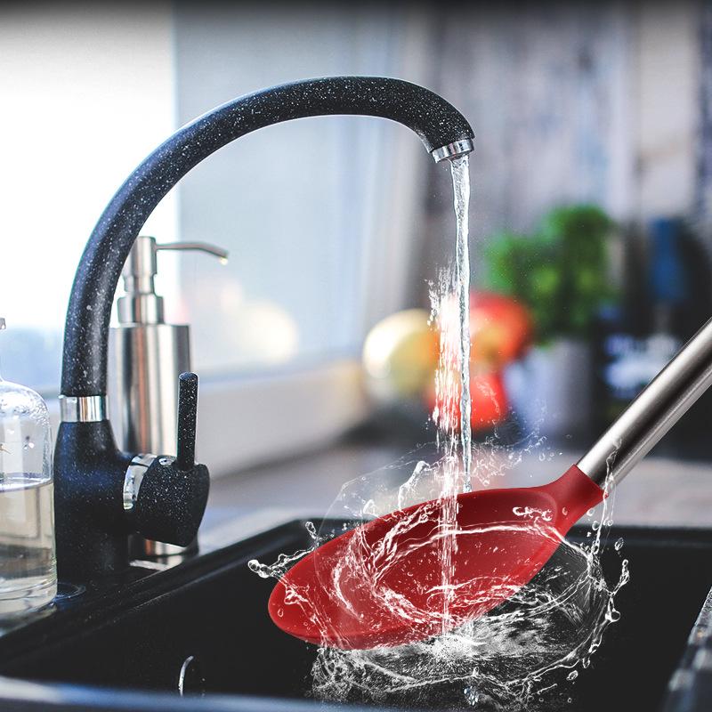 Set de 13 ustensile de bucătărie din silicon: Spatule și linguri pentru gătit și copt cu găleată de depozitare