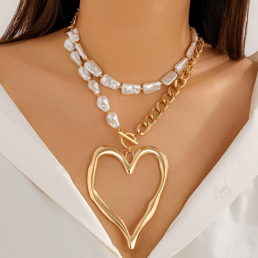

Ingemark 2Pcs/Set Exaggerated Big Love Heart Pendant Choker Nekclace for Women Wed Bridal Goth Imitation Pearl Chain Y2K Jewelry