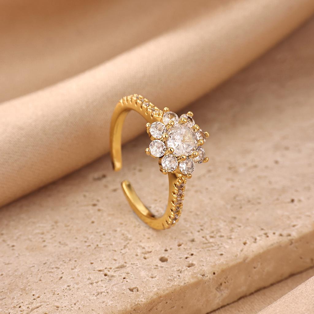 Elegant Zircon Sunflower Rings For Women Gold Color Stainless Steel Sunflower Adjustable Ring Bridal Wedding Jewelry Gift