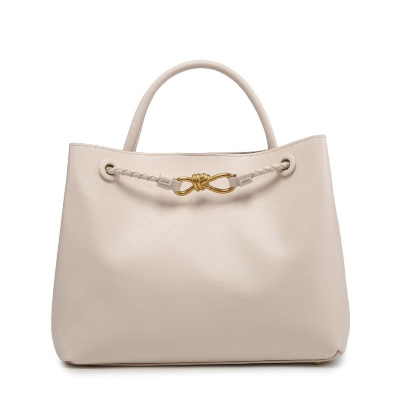 New Pattern Butterfly Buckle Bag Large Capacity High-end Women's Bag