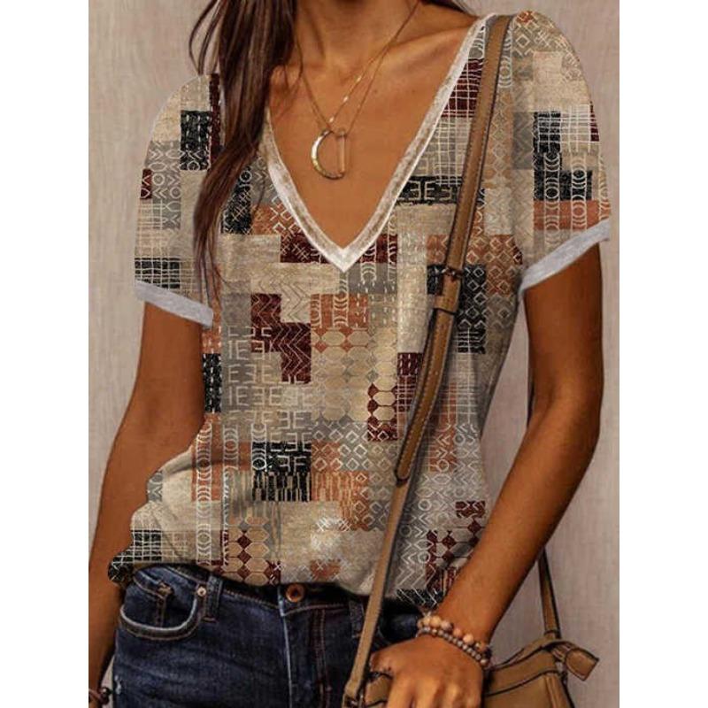 Summer V-neck 3D Retro Ethnic Style Printed Top Fashionable Casual Short Sleeved Women's T-shirts