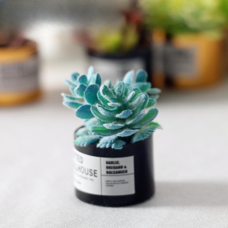 

1pc Dollhouse Metal Potted Plants, Mini Miniature Models, Simulated Plant Garden Decorations, Holiday Gifts, garden decoration