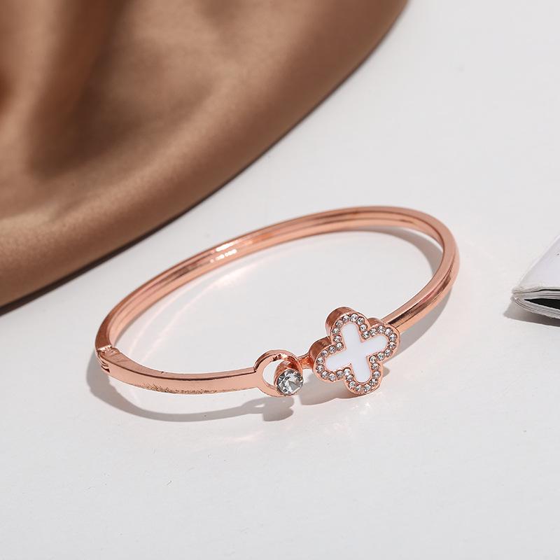 Rose gold open four-leaf clover bracelet lucky silver girlfriend bracelet watch accessories with diamonds do not fade
