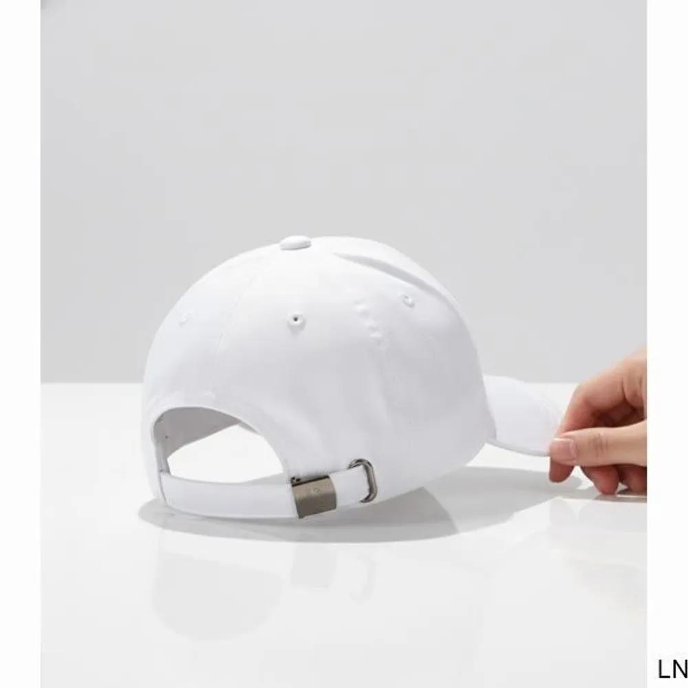 Helen Kaminski Layla Women s Hat White White