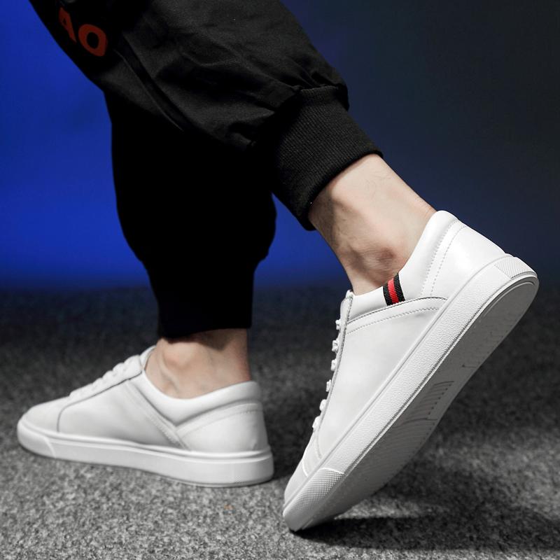 Men Shoes Skateboard Shoes Casual Brand Footwear Genuine Leather Flat Shoes Men Non-Slip Walking Flats Men Sneakers Soft Sole