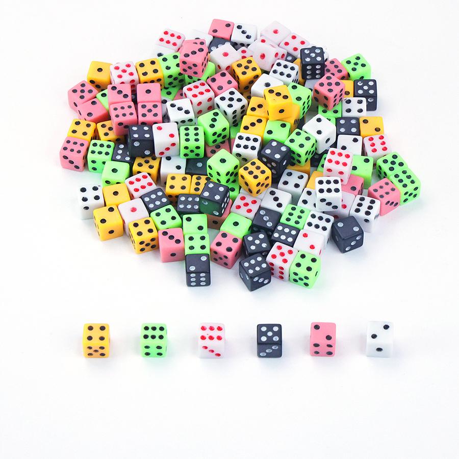 300pcs 8mm Six-Sided Dice Set White Black Green Colors Bulk RPG Dice for Tabletop Games D&D Casino Nights and Party Favors JXB