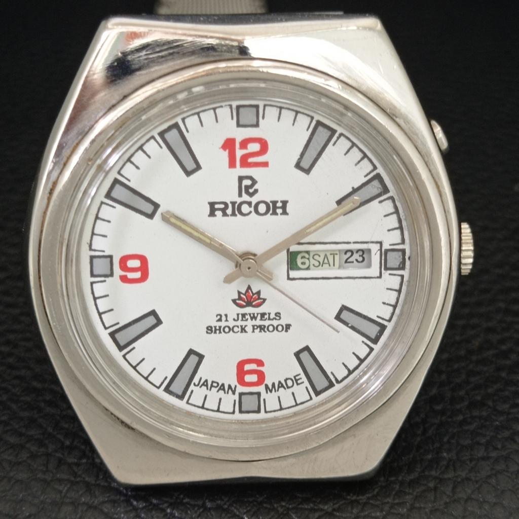 VINTAGE RICOH R31 AUTOMATIC JAPAN MENS WHITE COLOR DIAL WATCH a707675-1