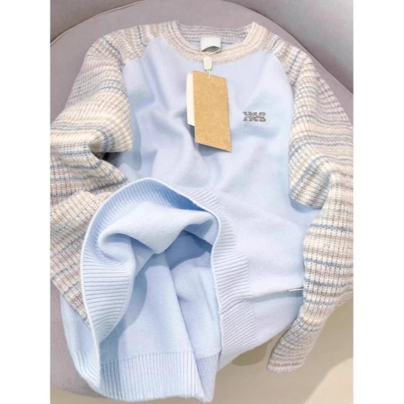 

Унисекс Свитер в стиле пэчворк с цветовыми блоками и круглым вырезом – Модный стиль мягкой вязки M синий