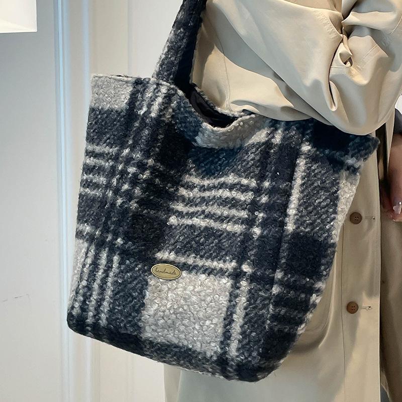 Striped Plush Bag Women's Autumn New Trendy Fashion College Style Tote Bag Casual Large-capacity Woolen Bag