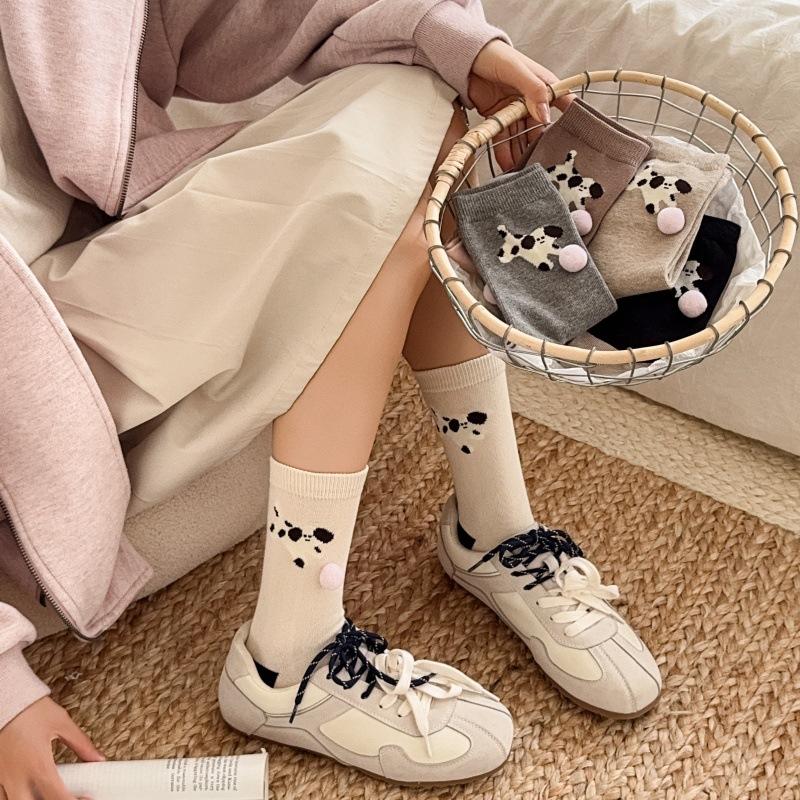 1pair Cute Women Socks Puppy Socks For Women Animal Pattern Cotton Socks With Fur Ball Funny Mid-tube Socks Calcetines Mujer