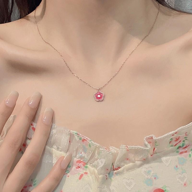Double Layered Camellia Necklace for Women's Light Luxury Fashion Design Necklace Neck Chain Tassel Collarbone Chain Jewelry Gift