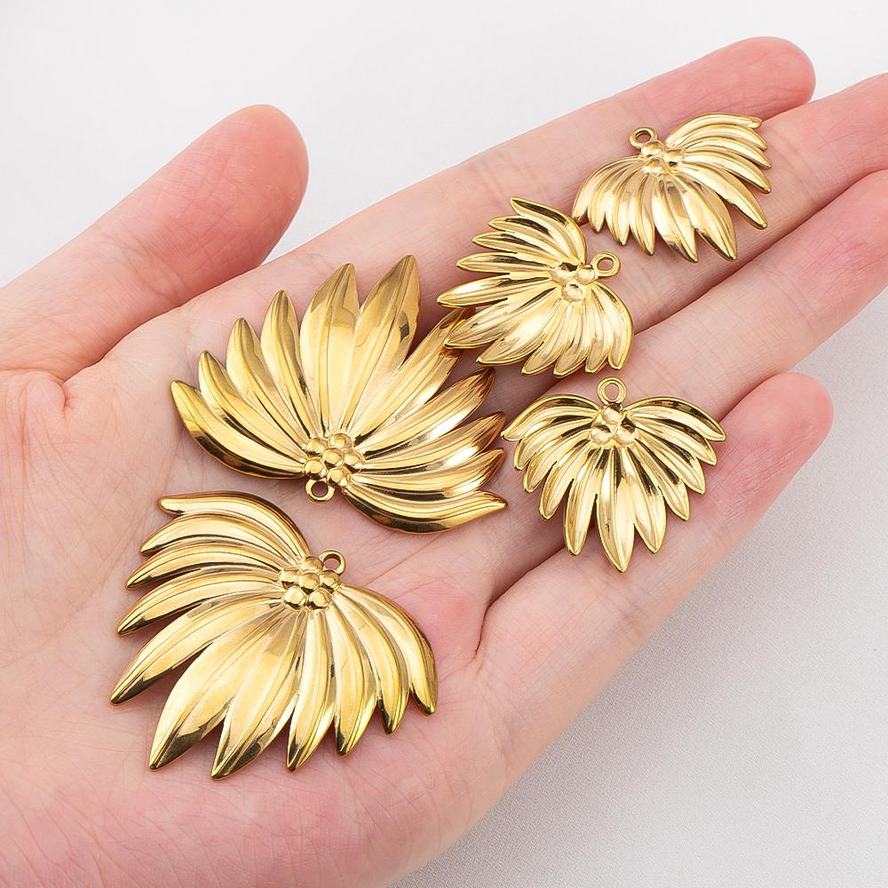 2Pcs Stainless Steel Gold Plated PVD Charms Leaf Vintage Leave for DIY Necklace Earrings Jewelry Making Accessories Wholesale