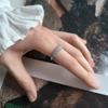 Серебряное кольцо с фианитами, вес изделия 4,2 гр (2207474)