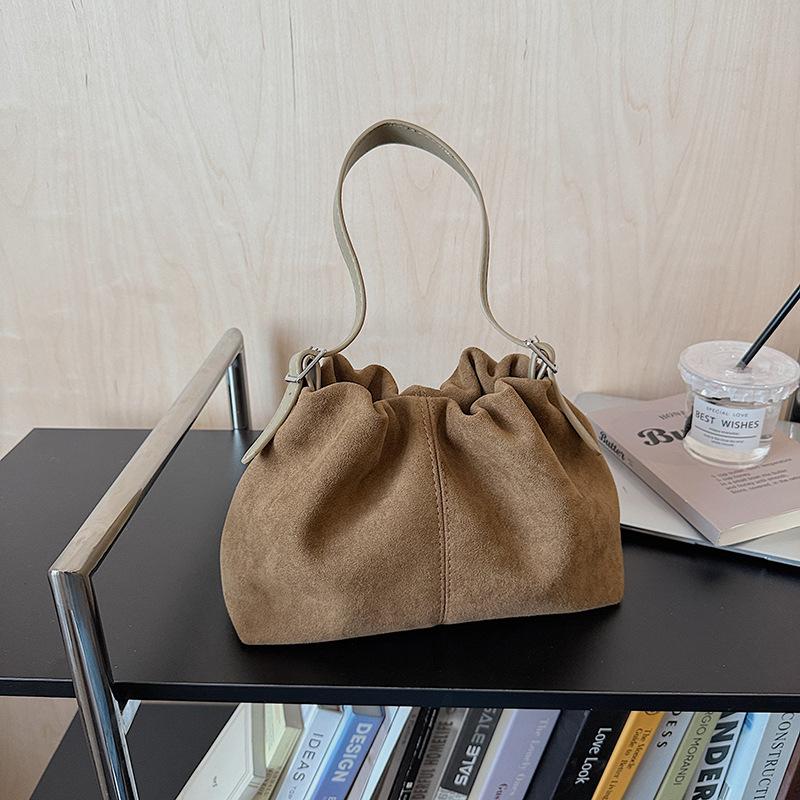 

Niche pleated bucket bag women s autumn new high-end texture versatile shoulder messenger bag хаки