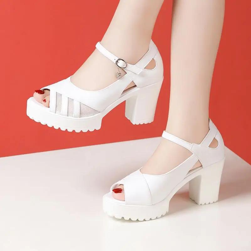 6cm 8cm Small Size 32-43 Quality Genuine Leather Sandals Block High Heels Shoes 2024 Summer Chunky Platform Sandals Office Mom