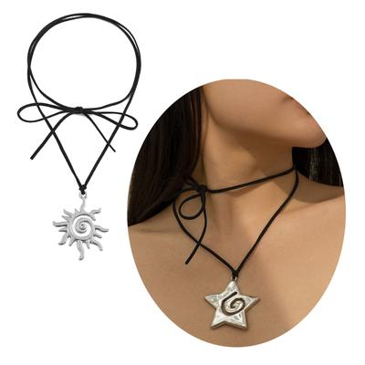 Chic Collar Necklace Clavicle Chain Adjustable Choker Charm Cool Necklaces Fashionable Jewelry Elevating Your Look