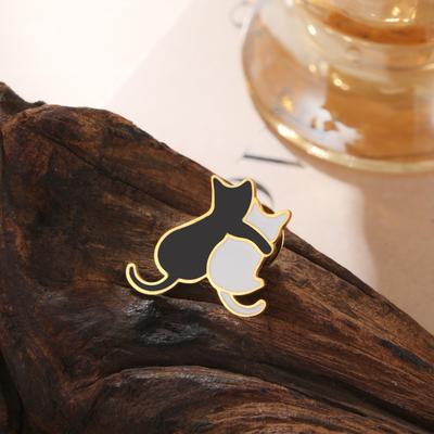 Cute Cartoon Couple Cat Dog Black White Enamel Brooch for Women Men Stainless Steel Lapel Pin Shirt Suit Badge Gifts For Friends