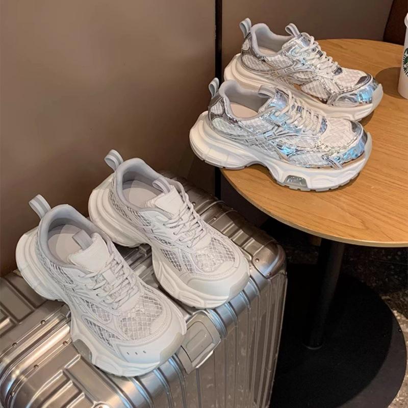 2025 summer new thick-soled thin-mesh breathable dad shoes women's versatile air cushion straps small height-increasing casual shoes