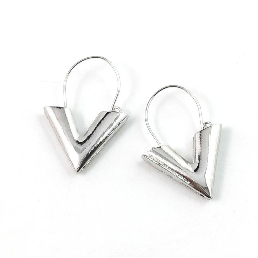 Moda letra v Pendientes de moda personalizada Letra V simple letra V Moda letra v Pendientes de moda personalizada Letra V simple letra V