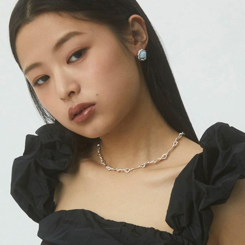 NEUF PIECE WILDBLUME AQUAMARIN OHRRINGE