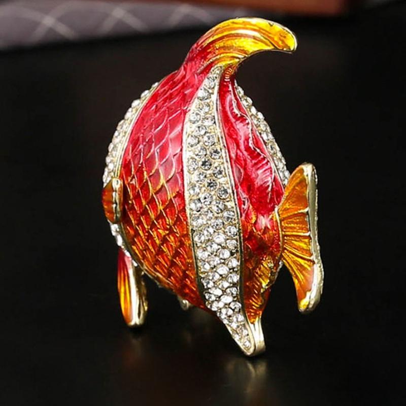 Sturdy Alloy Jewelry Box With Magnetic Closure And Fish Pattern For Travel Storage
