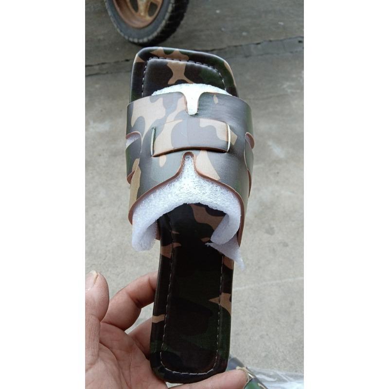 

Женские тапочки Летние квадратные сандалии на плоской подошве Женские сандалии Lazy Большие размеры Пляжная обувь 43 камуфляж зеленый