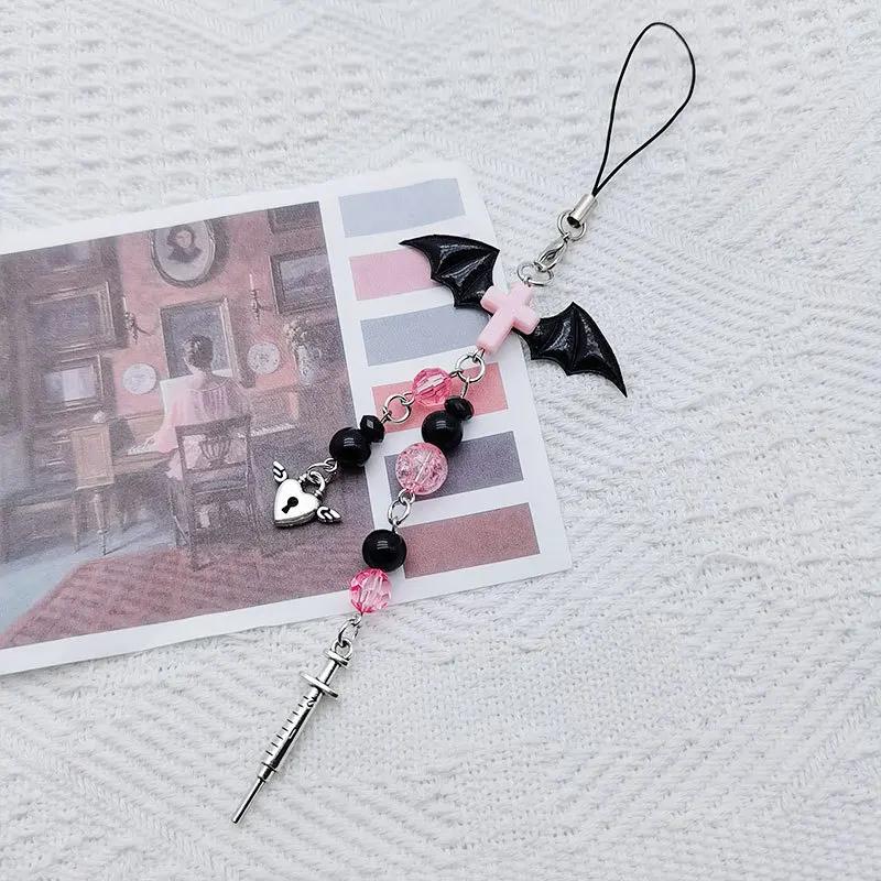 Y2K Handmade Mobile Phone Chain Charms Strap Gothic Dark Style Demon Bat Wings Syringe Heart Lock Cool Girl Pendant Gift