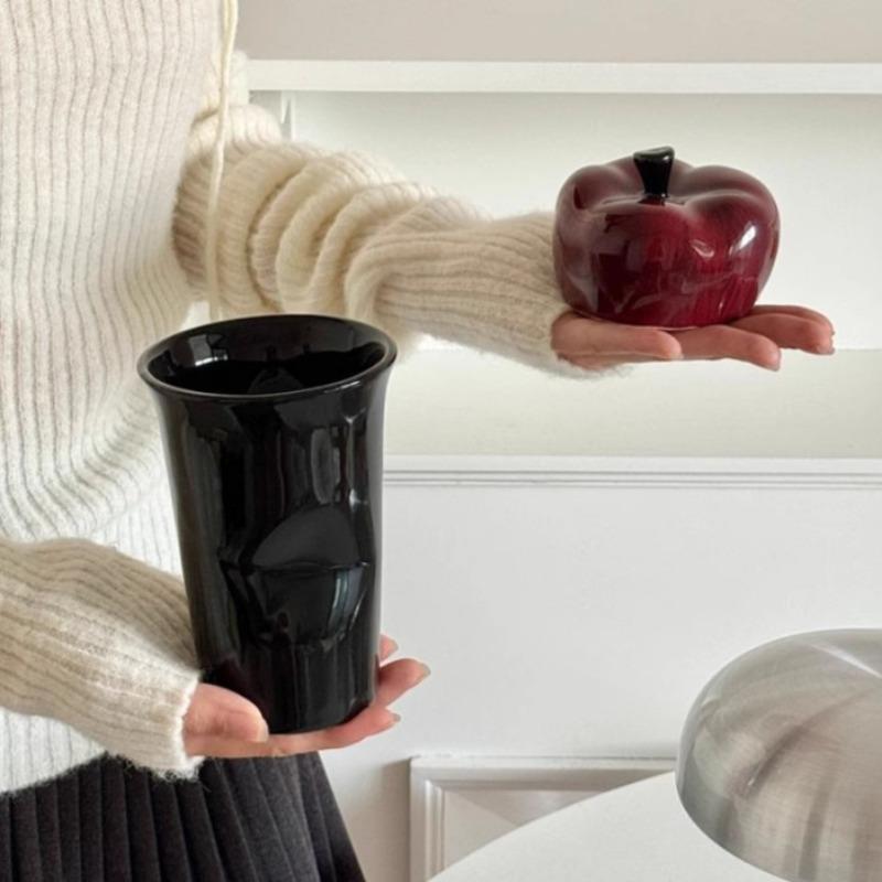 Red Delicious Apples Ceramic Mug Coffee Cup with Lids Tea Cup for Office Home Aesthetics Decorative Hand-painted Drinking Cup