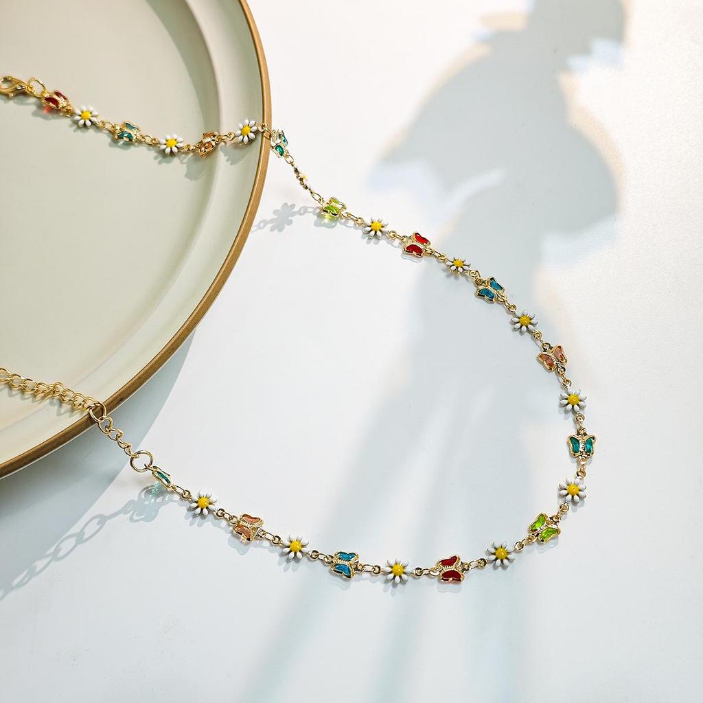 Dopamine Fresh Butterfly & Daisy Forest Necklace and Bracelet Set for Women