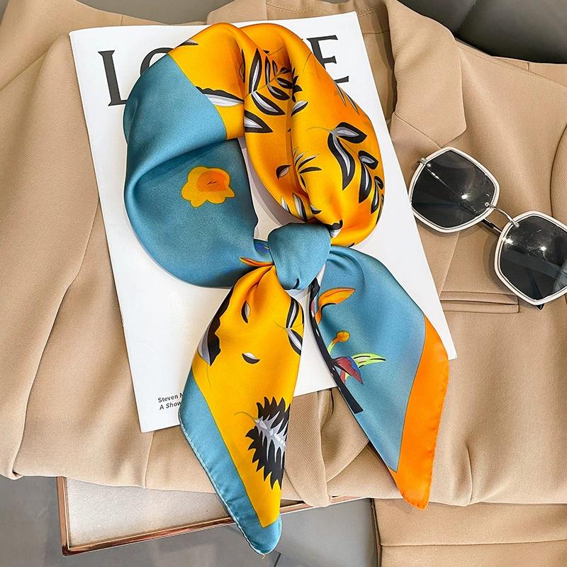 Luxury New Style Square Headscarf Women Sunscreen Beach Kerchief Popular The Four Seasons Scarves  Design 70X70CM Silk Hijab