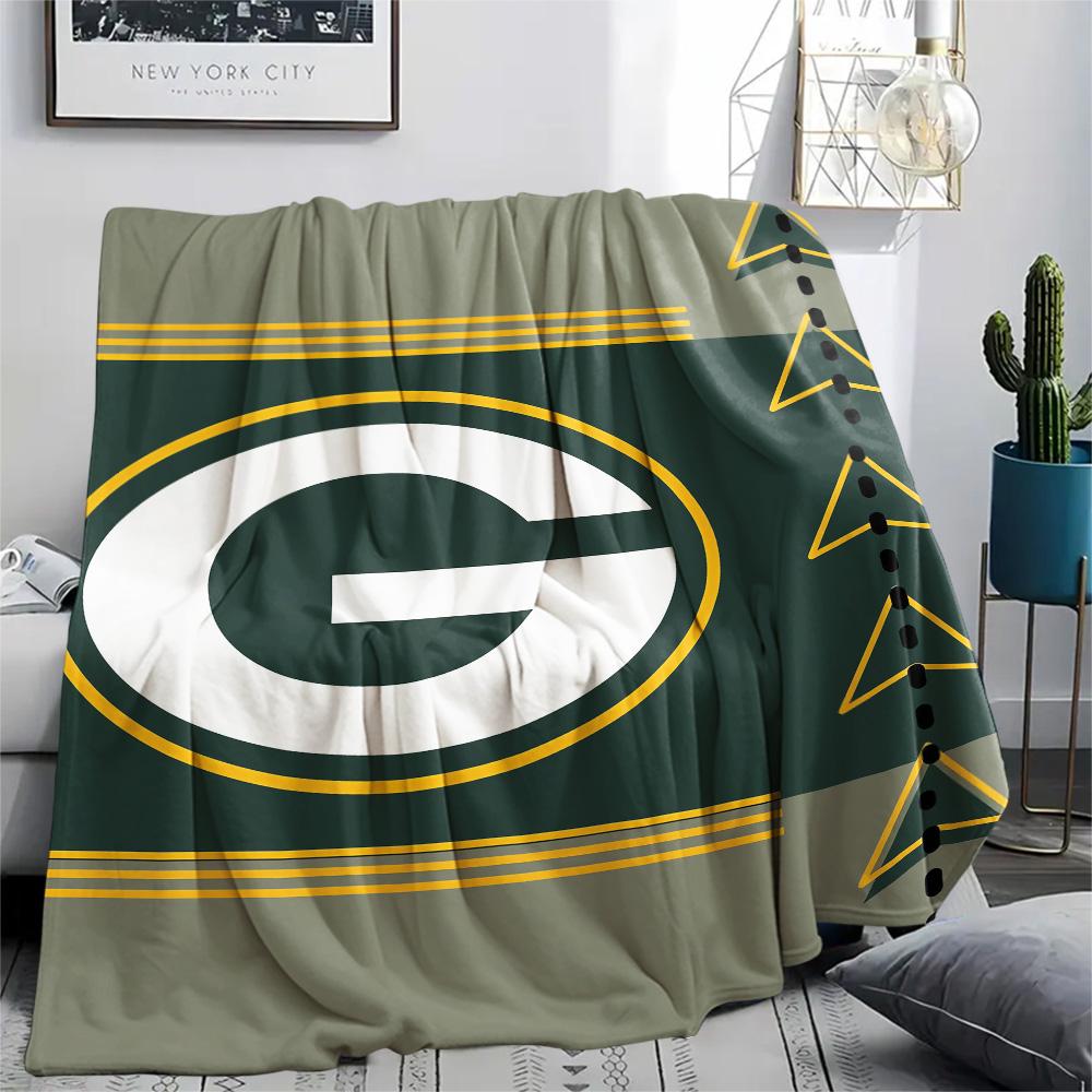 Green Bay Packers Print Flannel Blanket, High Quality Comfortable for All Seasons, Home Decor, Warmth and Comfort, Perfect for Christmas Gifts
