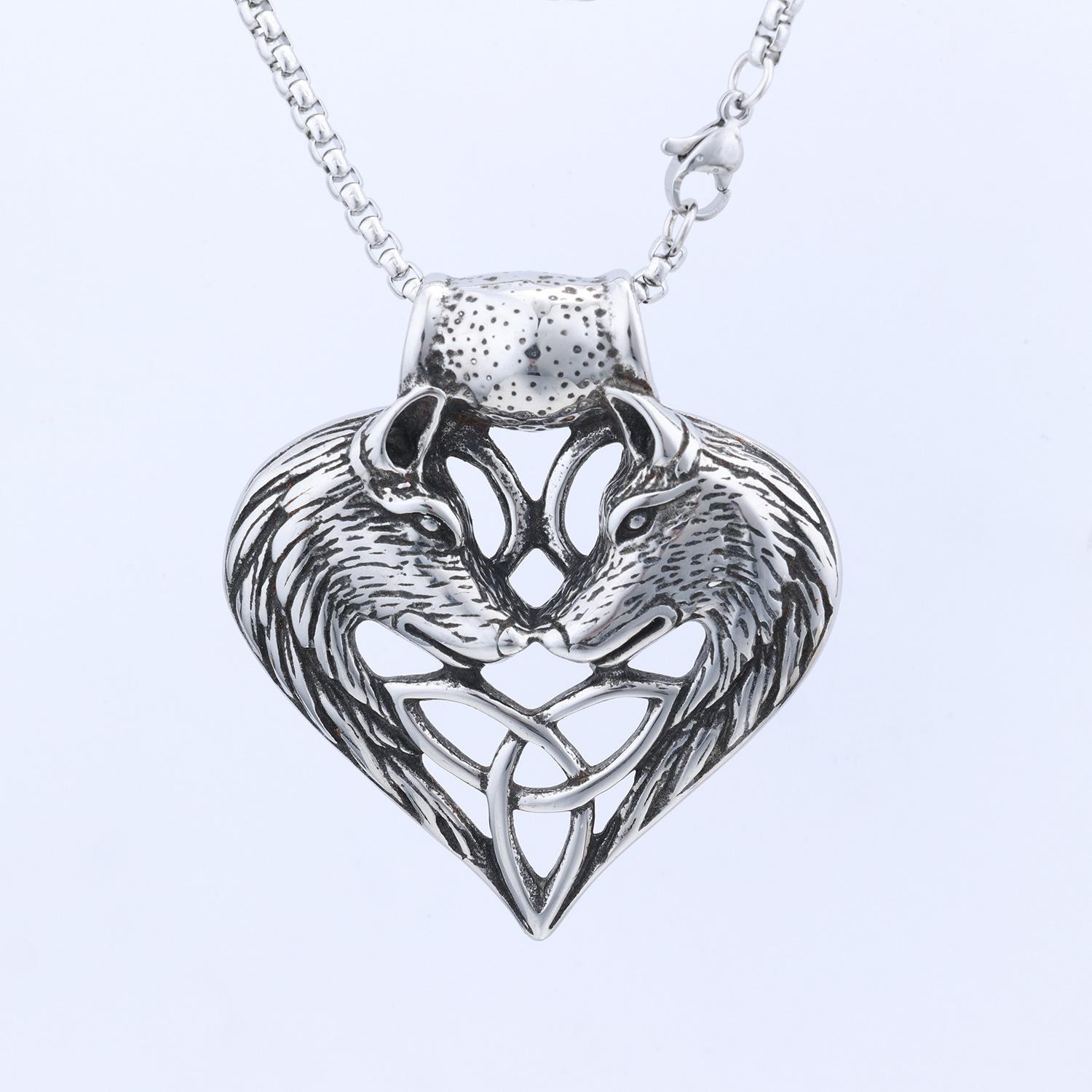 Hot-selling titanium steel double wolf head necklace pendant Celtic knot retro style personality trend necklace pendant accessories