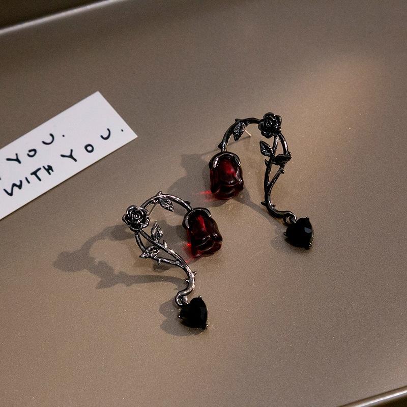 Witch Dark Thorn Vine Red Rose Blossom Earrings for Women Fashion Party Jewelry Accessories Black Rose Dangle Earrings Halloween