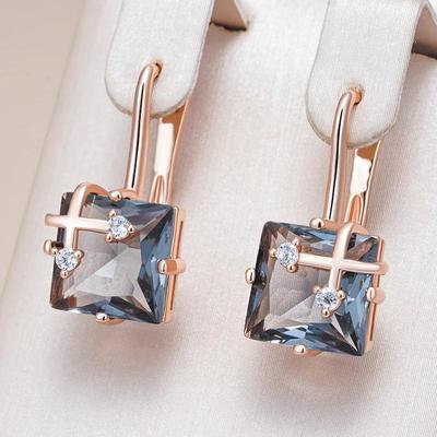 Orecchini da donna con zirconi grigi quadrati Orecchini geometrici dorati alla moda Gioielli Accessori eleganti per tutti i giorni