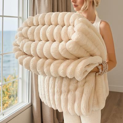 Super Soft Fleece Blanket, Extra Thick Flannel & Coral Fleece Throw for Winter, Warm Cozy Couch & Nap Blanket for All Season Use