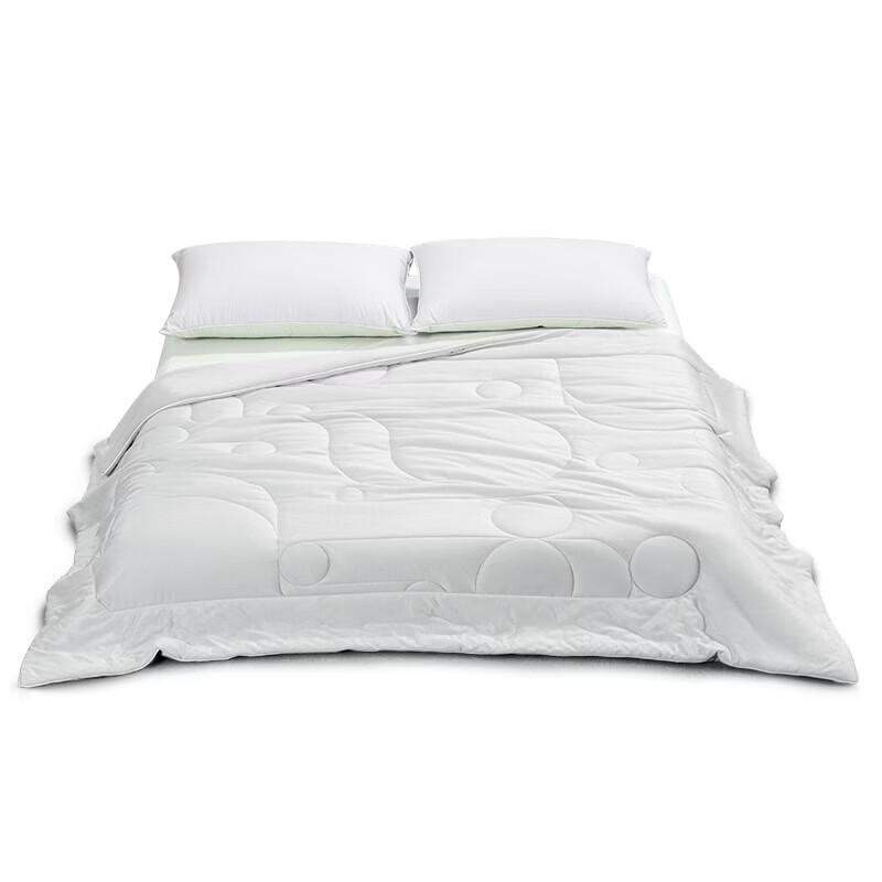 Mercury Cooling Knit Quilt