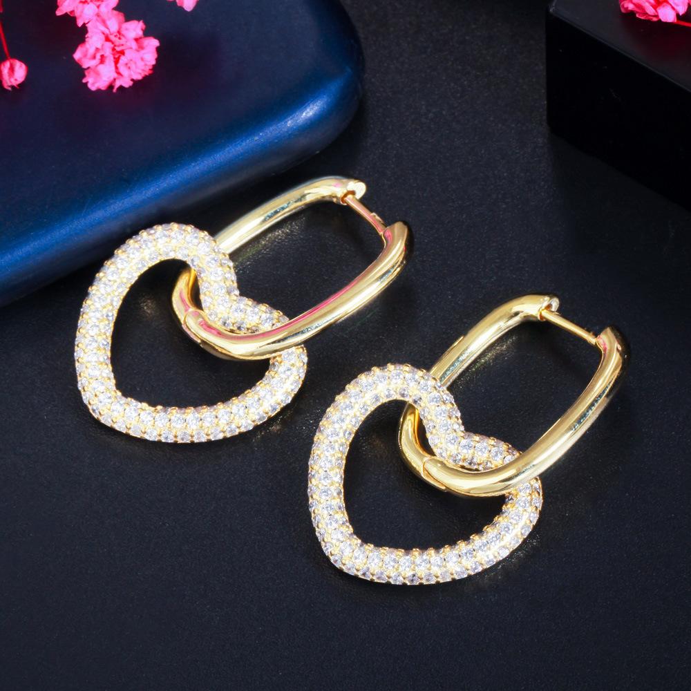Personalized Double-Ring Buckle Heart-Shaped Earrings Slightly Inlaid With Colored Zircon Hip-Hop Earrings.