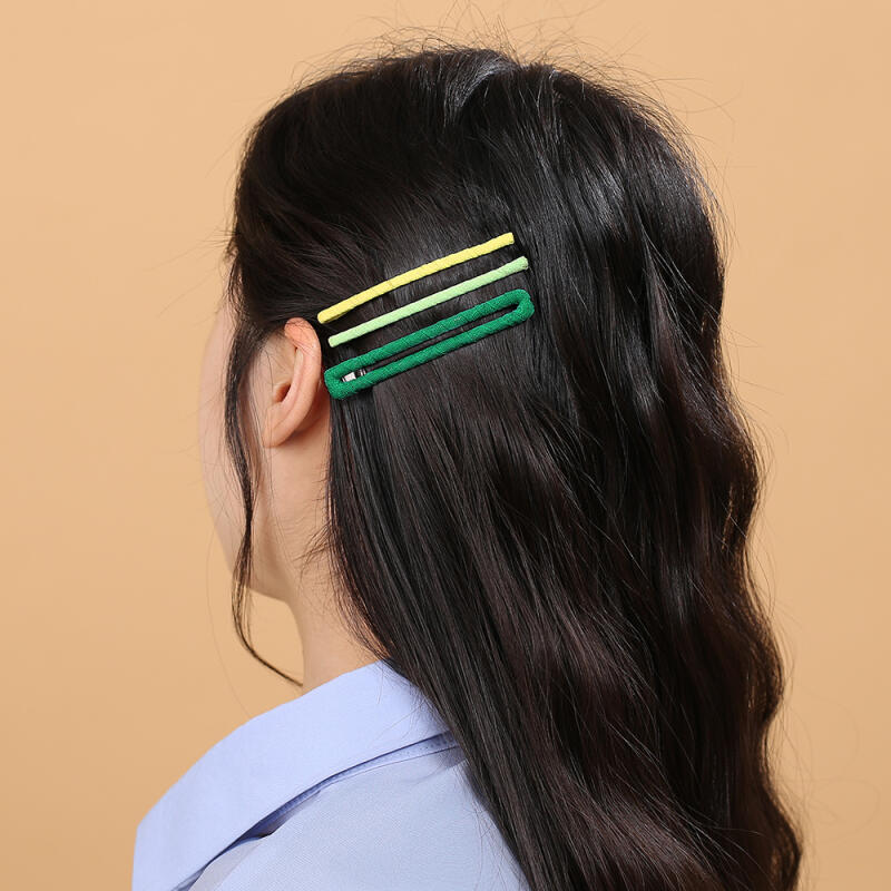 Square Clip + Colored Hairpin 2-piece Set (Green)