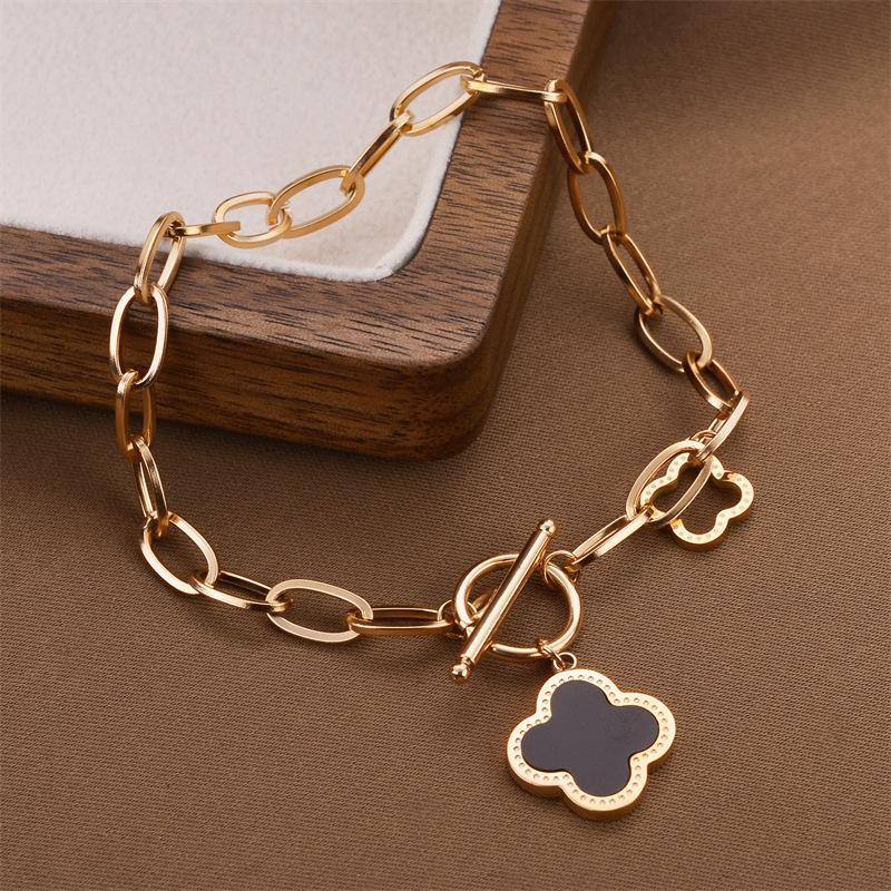 4-Leaf Clover Necklace & Four Leaf Clover Pendant - Lucky Irish Jewelry Gift for Women